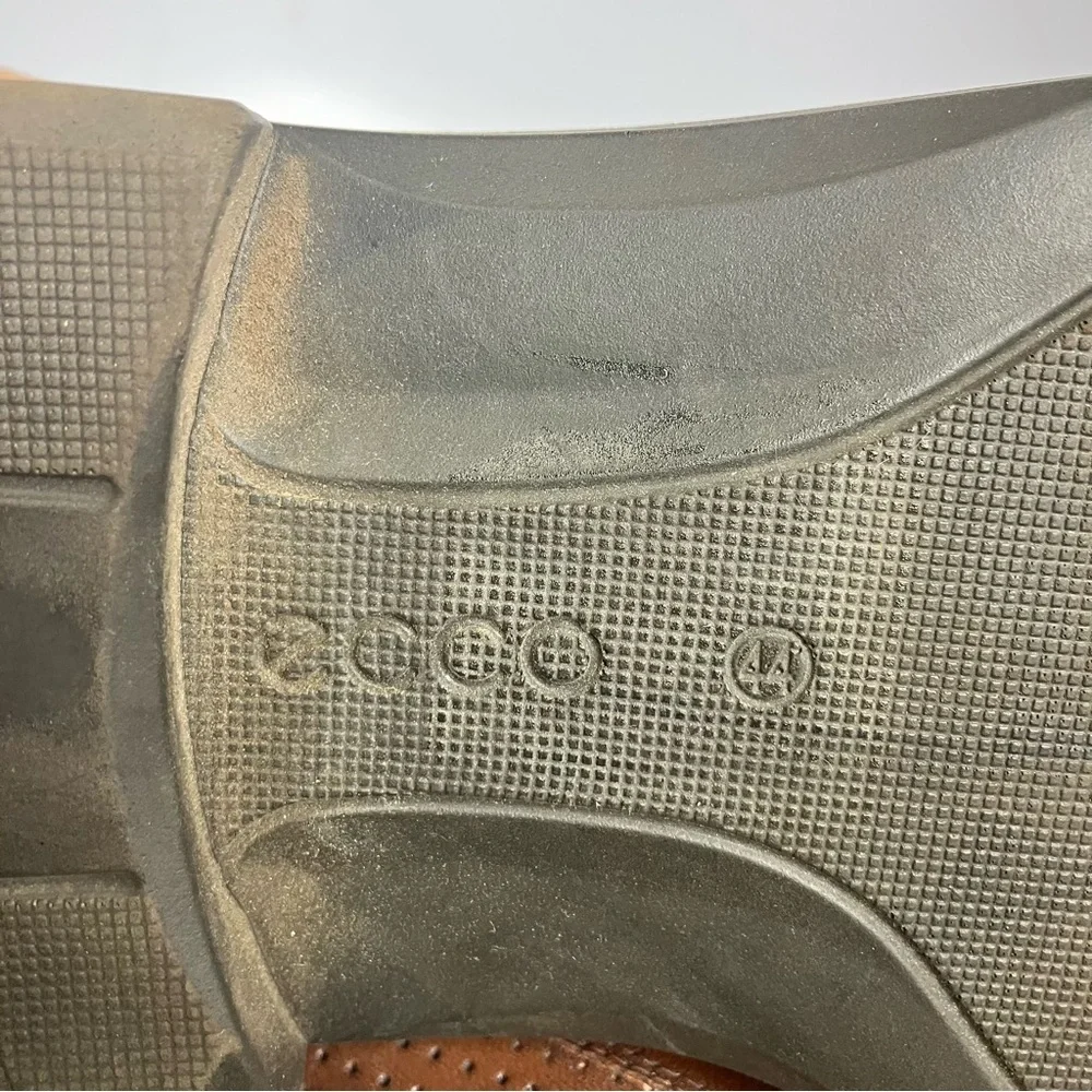 Ecco johannesburg perforated